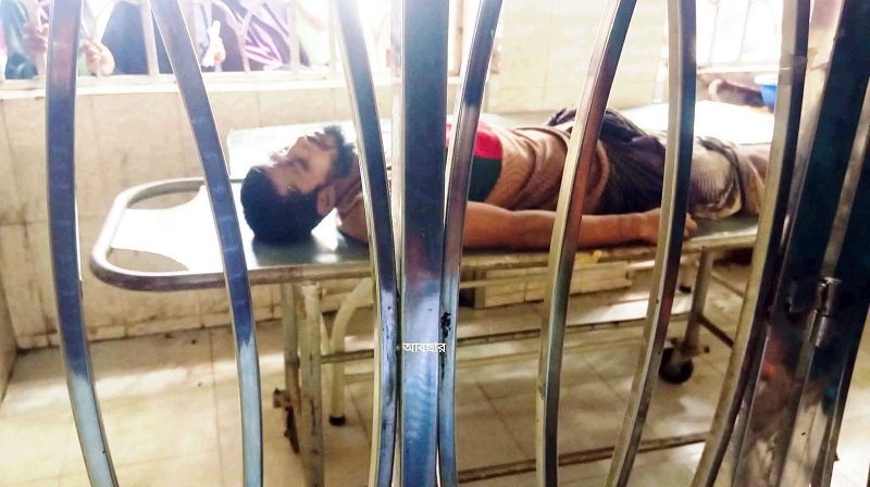 একের পর এক সহিংস ঘটনায় মহেশখালীতে নিরাপত্তা নিয়ে উদ্বেগ,চোর সন্দেহে পি*টি*য়ে হ*ত্যা,